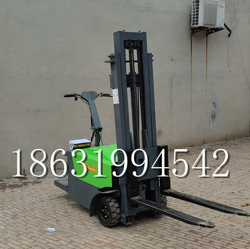 滦州市优程全电动叉车插腿式堆高车液压装卸车1.5吨升高小型站驾式铲车